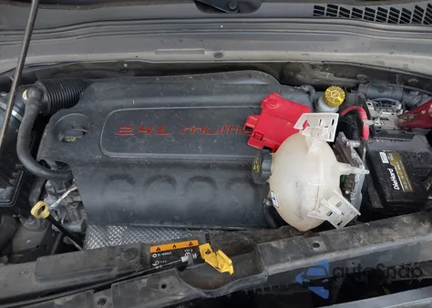 2020 Jeep Renegade Latitude Fwd из США, поврежденный, VIN ZACNJABB1LPL74930